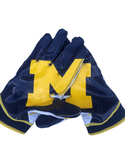 Tarik Black Michigan Football Player Exclusive Gloves The Players Trunk