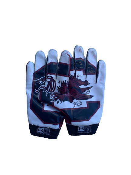 A.J. Turner South Carolina Game Worn Team Exclusive Football Gloves S The Players Trunk