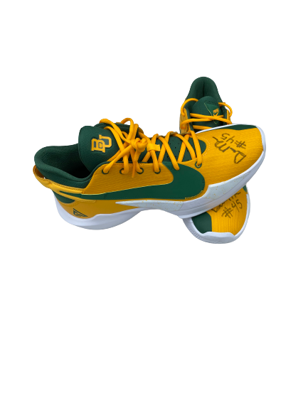 Davion Mitchell Baylor Basketball Signed Player Exclusive Giannis Antetokounmpo Shoes (Size 13)