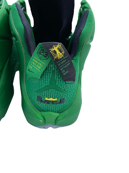 E.J. Singler Oregon Nike LeBron James Sneakers (Size 12.5)