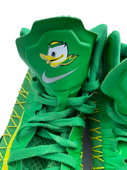 E.J. Singler Oregon Nike Hyperdunk Player-Exclusive Sneaker (Size 12)