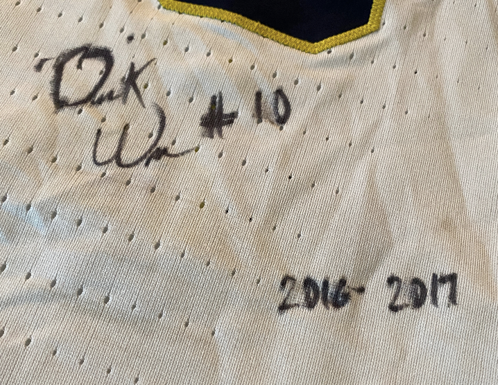 Derrick Walton Jr. Michigan Basketball Signed 2016-2017 Game Worn Jersey