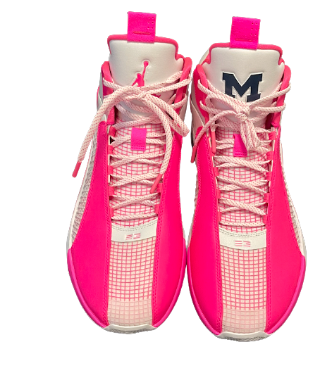 Michigan basketball shop pink jordans