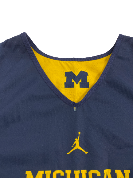 Gregg Glenn III Michigan Basketball Player-Exclusive Reversible Practice Jersey (Size L)