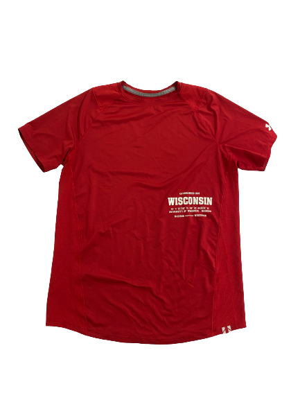 Amaun Williams Wisconsin Football Team-Issued T-Shirt (Size M)