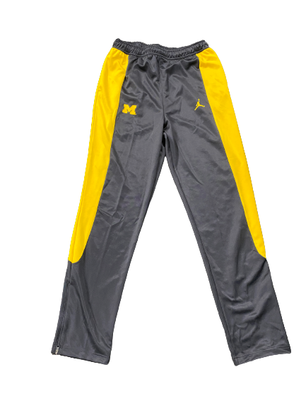 Gregg Glenn III Michigan Basketball Player-Exclusive Sweatpants (Size XLTT)