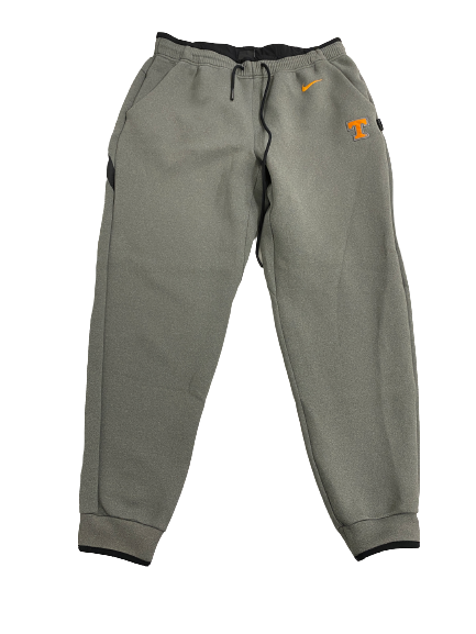 Davonte Gaines Tennessee Basketball Team-Issued Sweatpants (Size L)