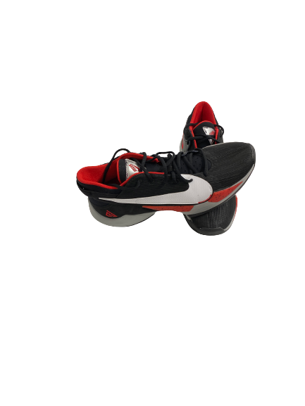 Adama Bal Arizona Basketball Team-Issued "GIANNIS" Shoes (Size 14)