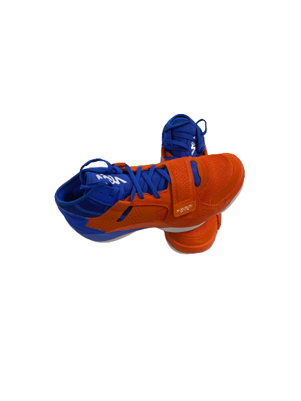 Kyle Lofton Florida Basketball Player-Exclusive Zion 2 Shoes (Size 12.5)