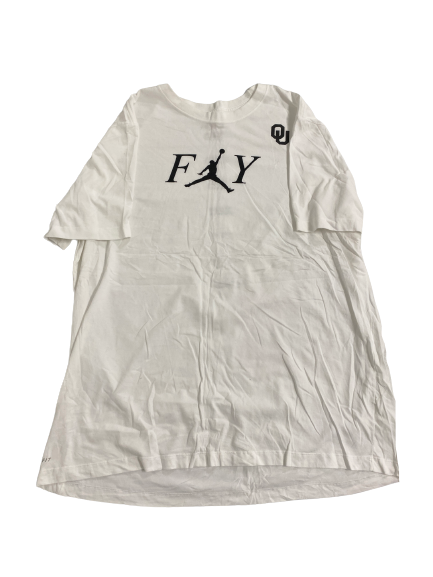Brady Manek Oklahoma Basketball Player-Exclusive FLY T-Shirt (Size XXLT)