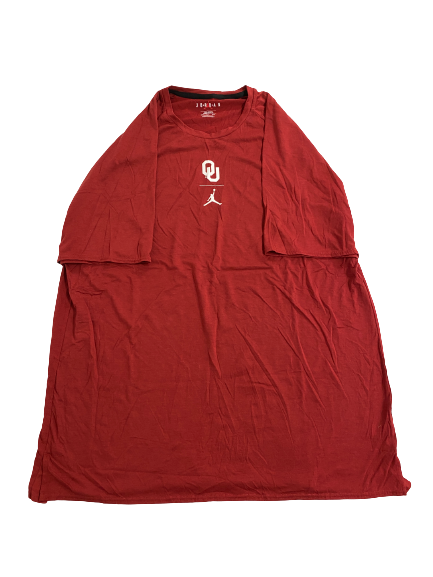 Brady Manek Oklahoma Basketball Team-Issued T-Shirt (Size XXLT)