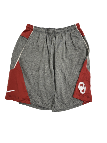 Brady Manek Oklahoma Basketball Team-Issued Shorts (Size XXL)