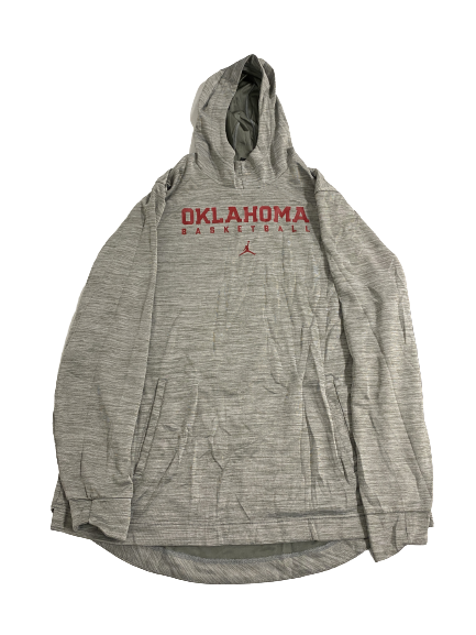 Brady Manek Oklahoma Basketball Team-Issued Travel Sweatshirt (Size XXLT)