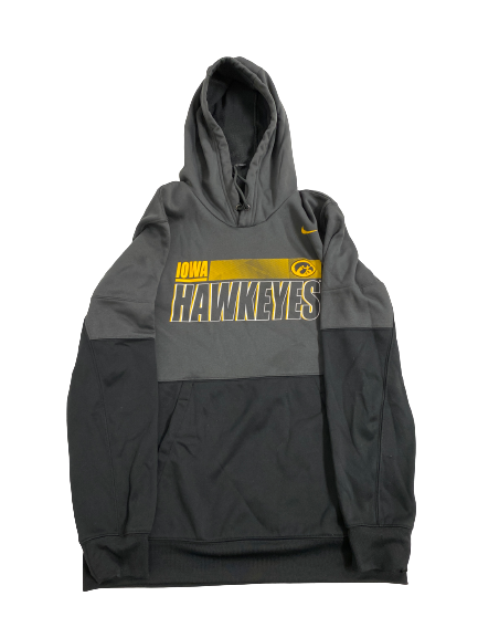 Ahron Ulis Iowa Basketball Team-Issued Sweatshirt (Size M)