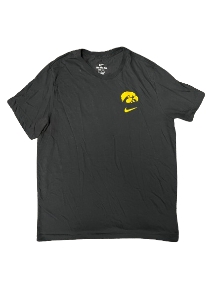 Patrick McCaffery Iowa Basketball Team Issued Workout Shirt (Size XL)