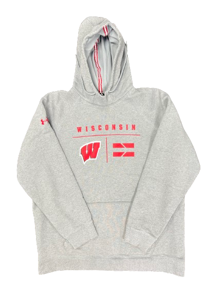 Tyler Wahl Wisconsin Basketball Team Issued Hoodie (Size XLT)