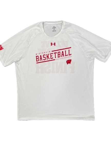 Tyler Wahl Wisconsin Basketball Player Exclusive "BELIEVE EARN FINISH" Workout Shirt (Size XL)