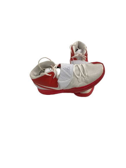 Jahvon Quinerly Alabama Basketball Player Exclusive "ROLL TIDE" KYRIE 6 Shoes (Size 12)