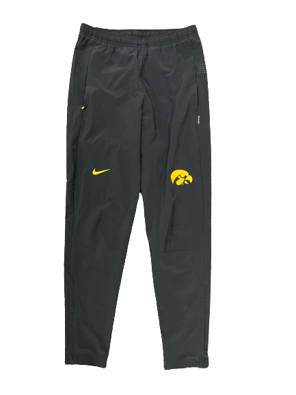 Gabbie Marshall Iowa Basketball Team Issued Lightweight Sweatpants (Size S)