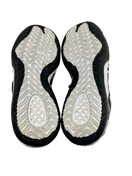 Gabbie Marshall Iowa Basketball Team Issued SIGNED GAME WORN Shoes (Size 8.5)