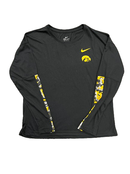 Gabbie Marshall Iowa Basketball Team Issued Long Sleeve Shirt (Size WOMEN&