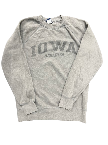 Gabbie Marshall Iowa Basketball Team Issued Crewneck Sweatshirt (Size XS)