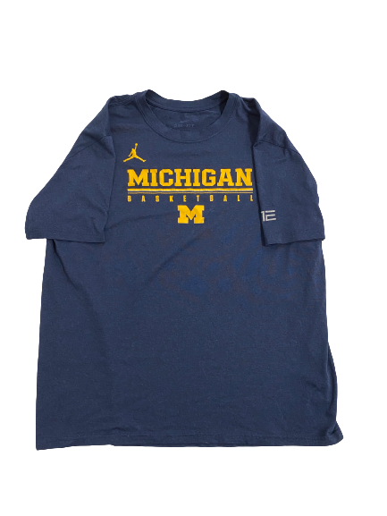 Emily Kiser Michigan Basketball Team-Issued T-Shirt (Size L)
