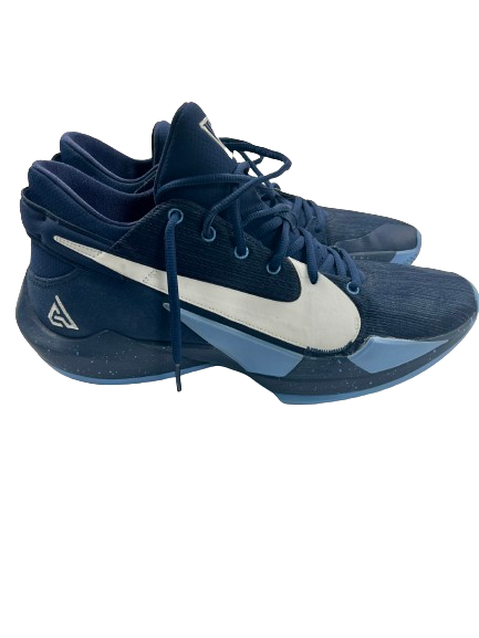 Bryan Antoine Villanova Basketball Player Exclusive "Giannis Zoom Freak 2" Shoes (Size 13)