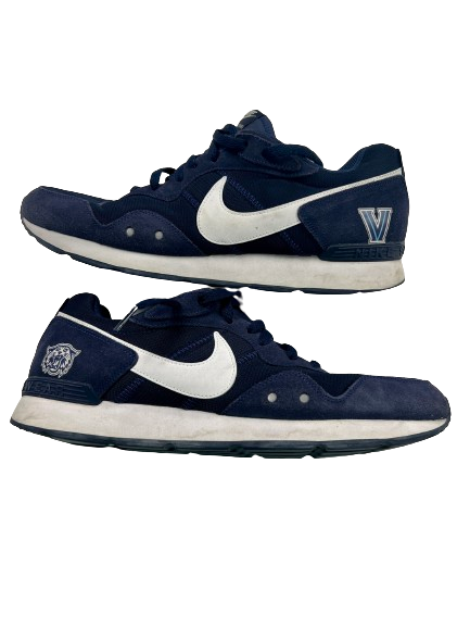 Bryan Antoine Villanova Basketball Player Exclusive "Nike Venture Runner " Shoes (Size 13)