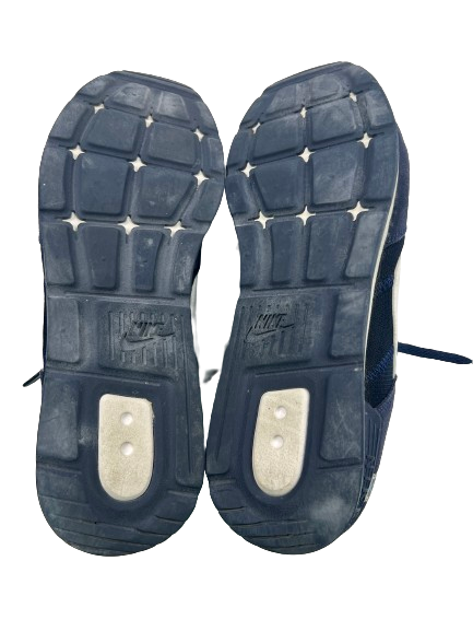 Bryan Antoine Villanova Basketball Player Exclusive "Nike Venture Runner " Shoes (Size 13)