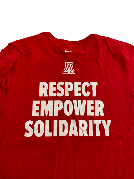 Jordan Mains Arizona Basketball Team-Issued T-Shirt (Size L)