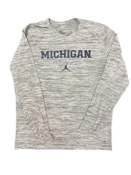 Tray Jackson Michigan Basketball Team Issued Long Sleeve Shirt (Size L)