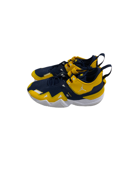 Leigha Brown Michigan Basketball Player-Exclusive Jordan Westbrook One Take Shoes (Size Men&