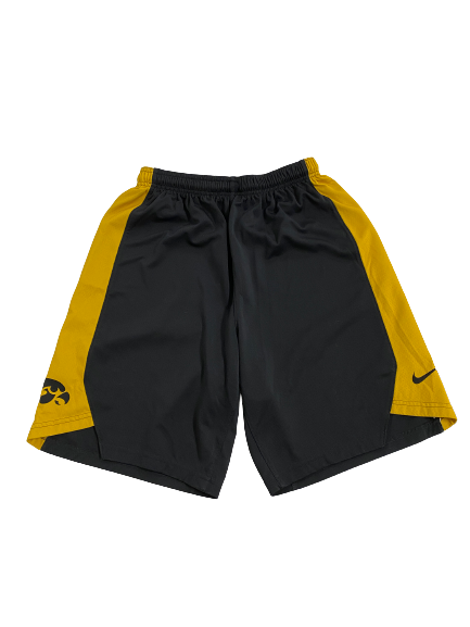 Austin Ash Iowa Basketball Team-Issued Practice Shorts (Size L)
