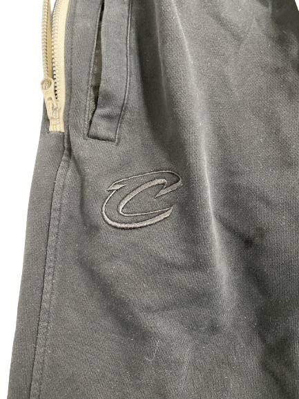 Charles Matthews Cleveland Cavaliers Team Exclusive Sweatpants (Size L)