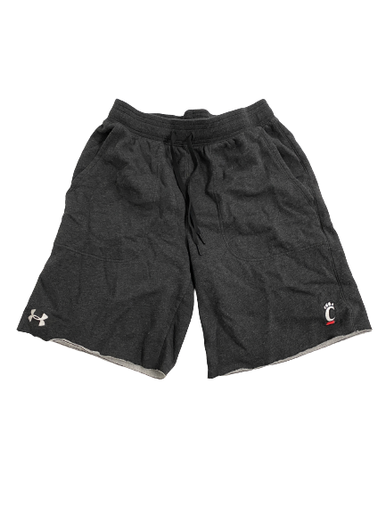 Landers Nolley II Cincinnati Basketball Player-Exclusive Sweat Shorts (Size L)