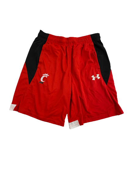 Landers Nolley II Cincinnati Basketball Team-Issued Shorts (Size L)