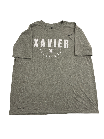 Jack Nunge Xavier Basketball Team-Issued T-Shirt (Size XXL)