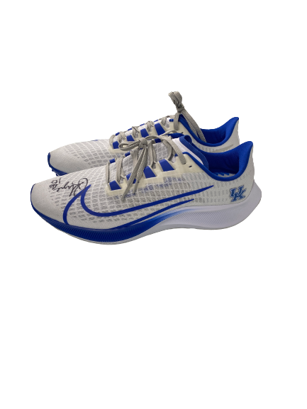Rhyne Howard Kentucky Basketball Team Issued Signed Shoes (Size 11.5)