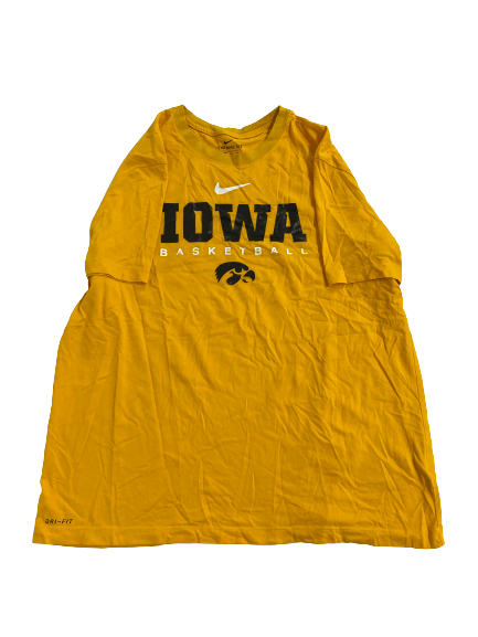 Jack Nunge Iowa Basketball Team-Issued T-Shirt (Size XXL)