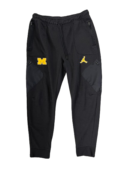 Jake Thaw Michigan Football Player Exclusive Premium BLACK Sweatpants with Raised "M" (Size L)