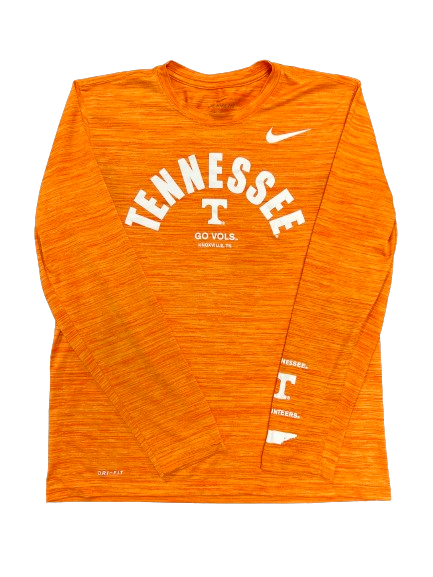 Doneiko Slaughter Tennessee Football Team Issued Long Sleeve Shirt (Size M)