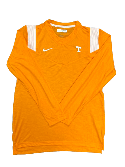Doneiko Slaughter Tennessee Football Team Issued Long Sleeve Shirt (Size L)