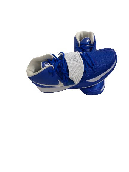CJ Fredrick Kentucky Basketball Team-Issued Kyrie Irving Shoes (Size 12.5)