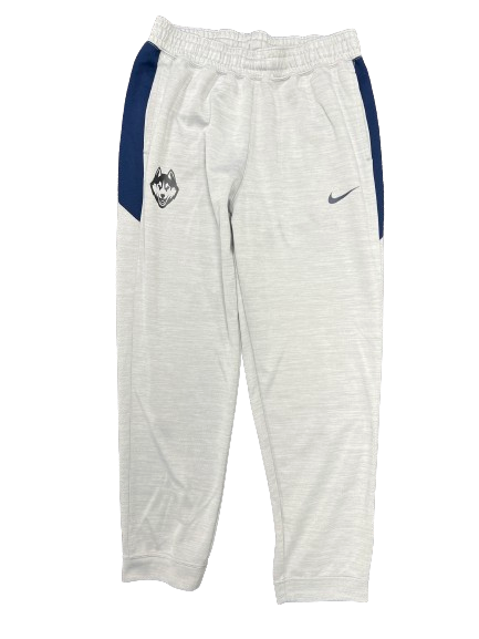 Matt Garry UConn Basketball Team Issued Sweatpants (Size L)
