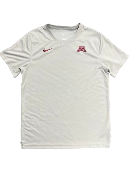 Kylie Murr Minnesota Volleyball Team Issued T-Shirt (Size L)