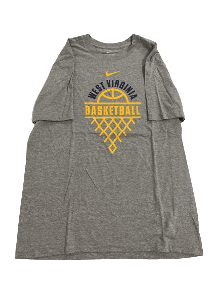 Sean McNeil West Virginia Basketball Team-Issued T-Shirt (Size L)