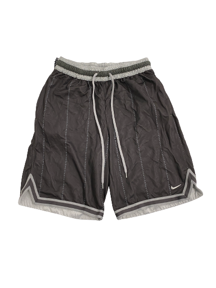 Courtney Ramey Arizona Basketball Team-Issued Nike Shorts (Size M)
