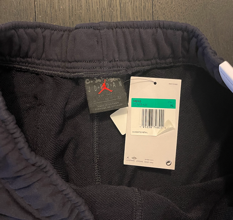 Cornelius Johnson Michigan Football Player Exclusive Premium Travel Sweatpants (Size XL) - New with Tags
