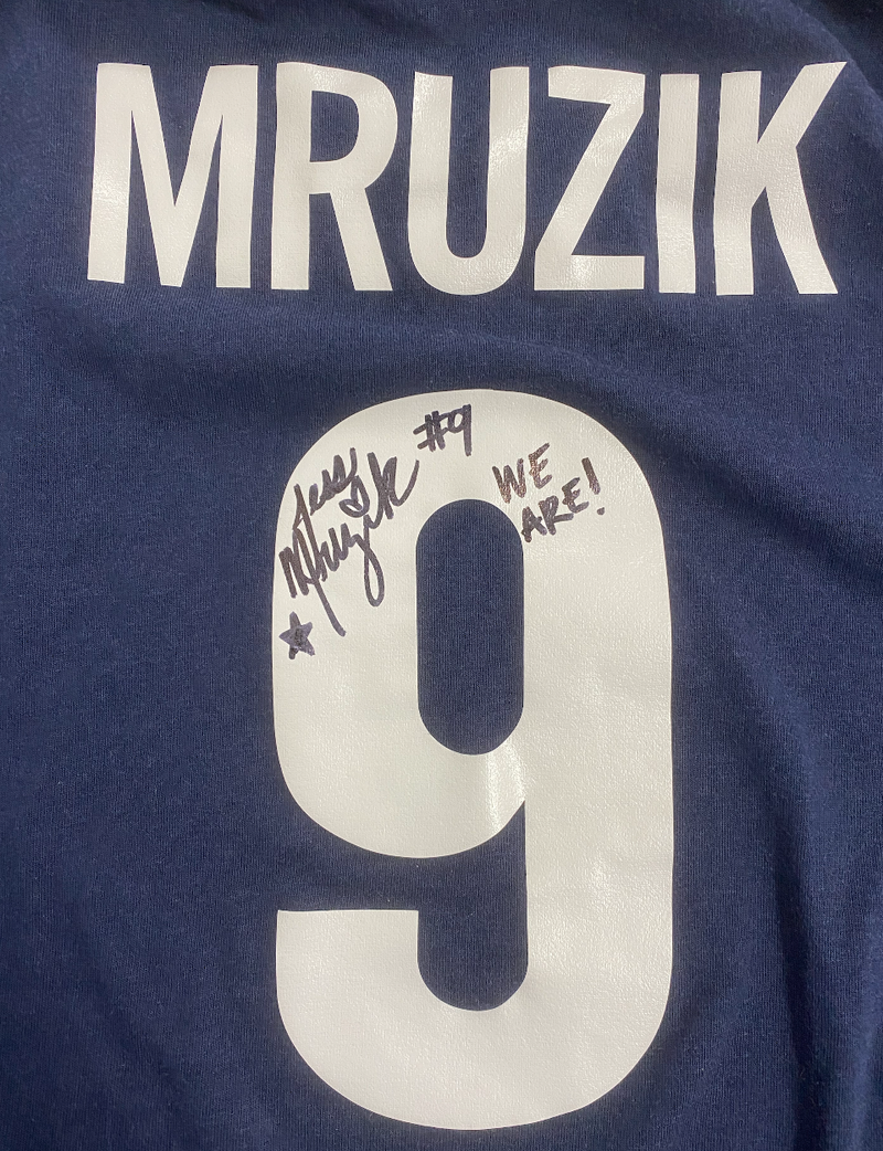 Jess Mruzik Penn State Volleyball SIGNED Player Exclusive Pre-Game Warm-Up Long Sleeve Shirt with Name & Number on Back (Size XL)
